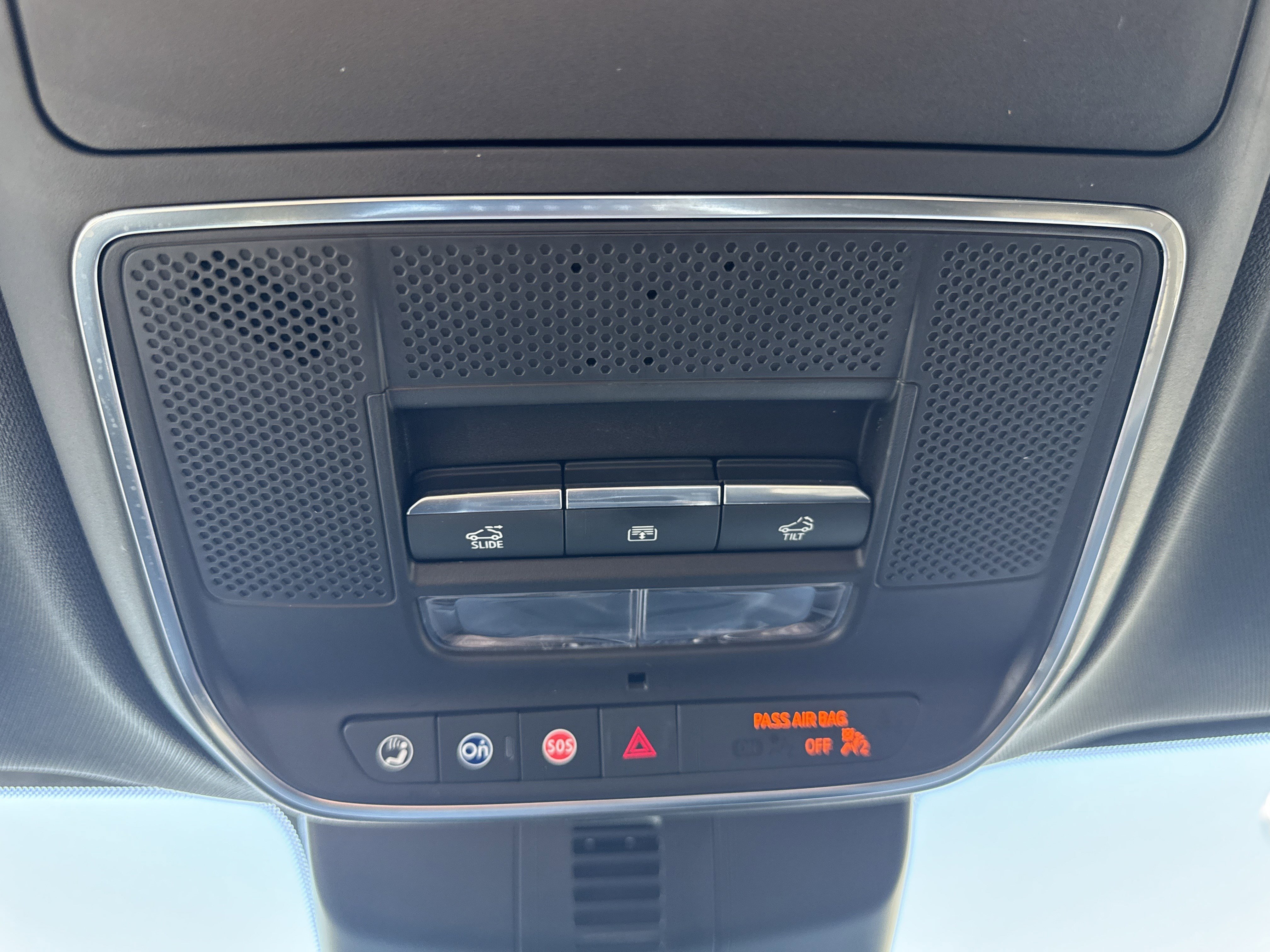 Used 2024 GMC Acadia Denali w/ Super Cruise Package image 29