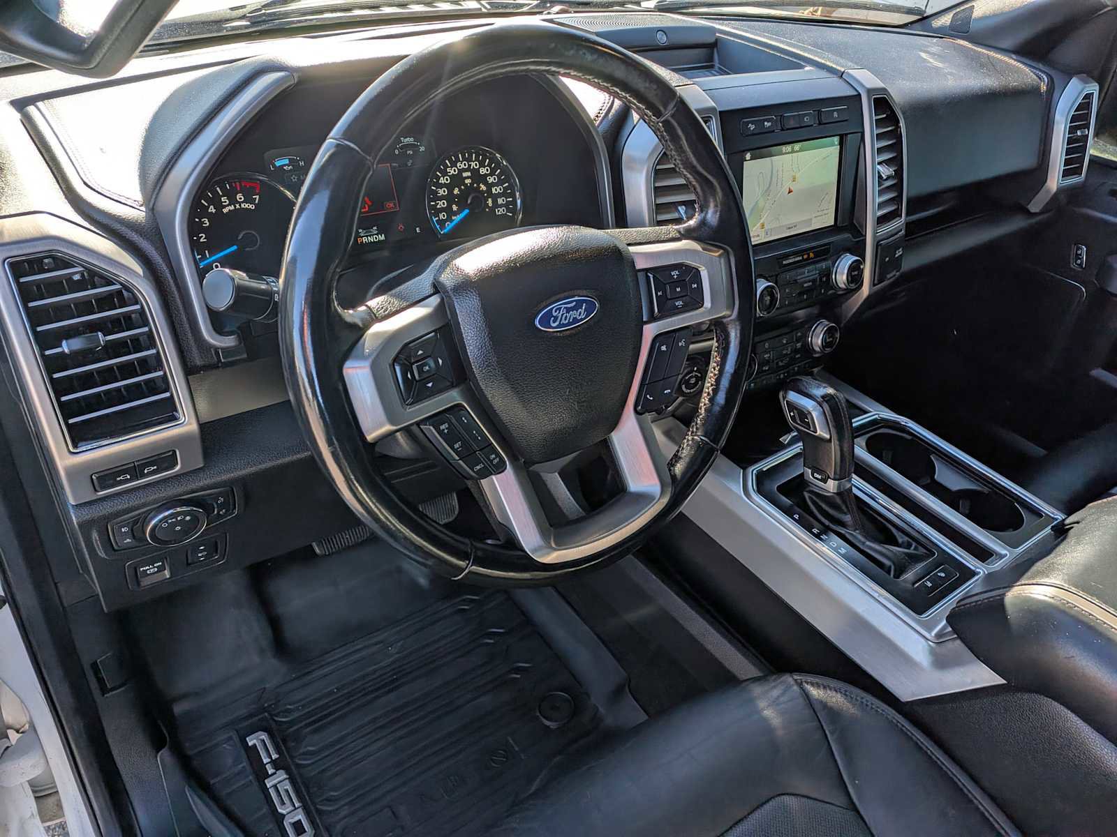 Certified 2019 Ford F150 Platinum w/ Technology Package image 9