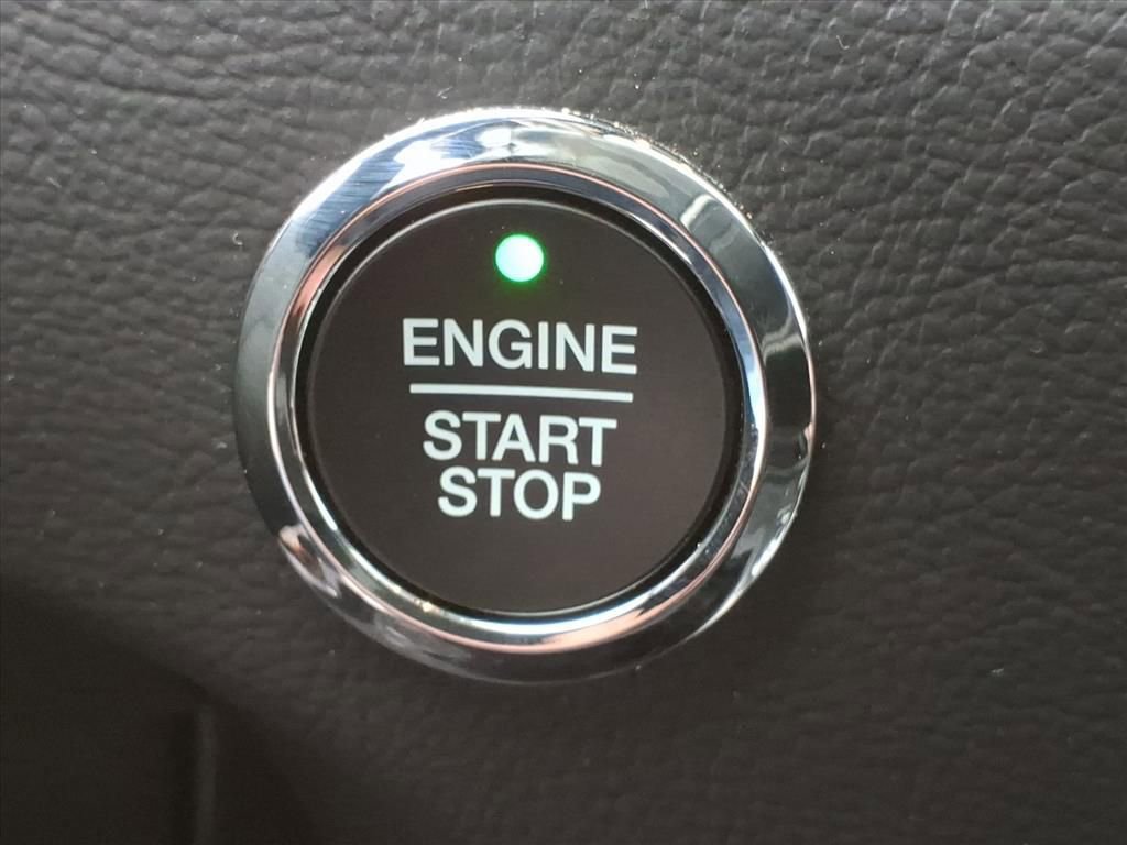 Certified 2024 Ford Edge ST-Line w/ Class II Trailer Tow Package image 25