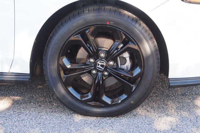 Used 2025 Honda Accord SE image 9