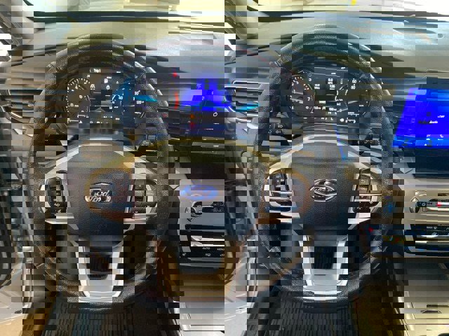 Certified 2021 Ford Explorer XLT w/ Equipment Group 202A image 20