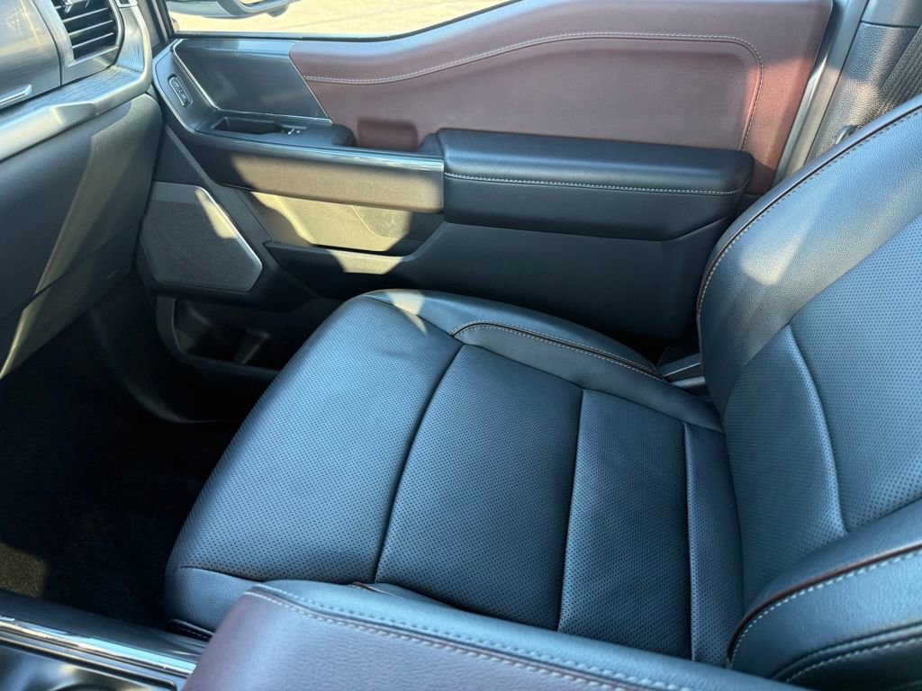 Certified 2023 Ford F150 Lariat w/ Equipment Group 502A High image 28