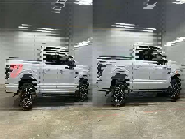 Certified 2021 Ford F150 XLT w/ Equipment Group 302A High image 3