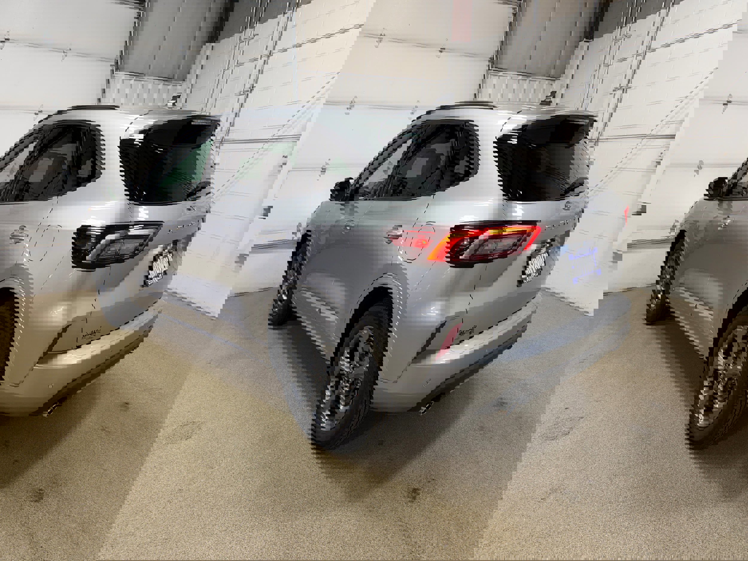 Certified 2023 Ford Escape ST-Line w/ Tech Pack #1 image 5