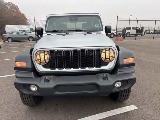 Used 2024 Jeep Wrangler Sport S image 7