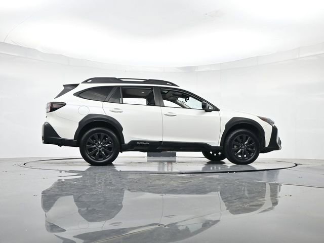 Used 2023 Subaru Outback Onyx Edition AWD/4WD image 32