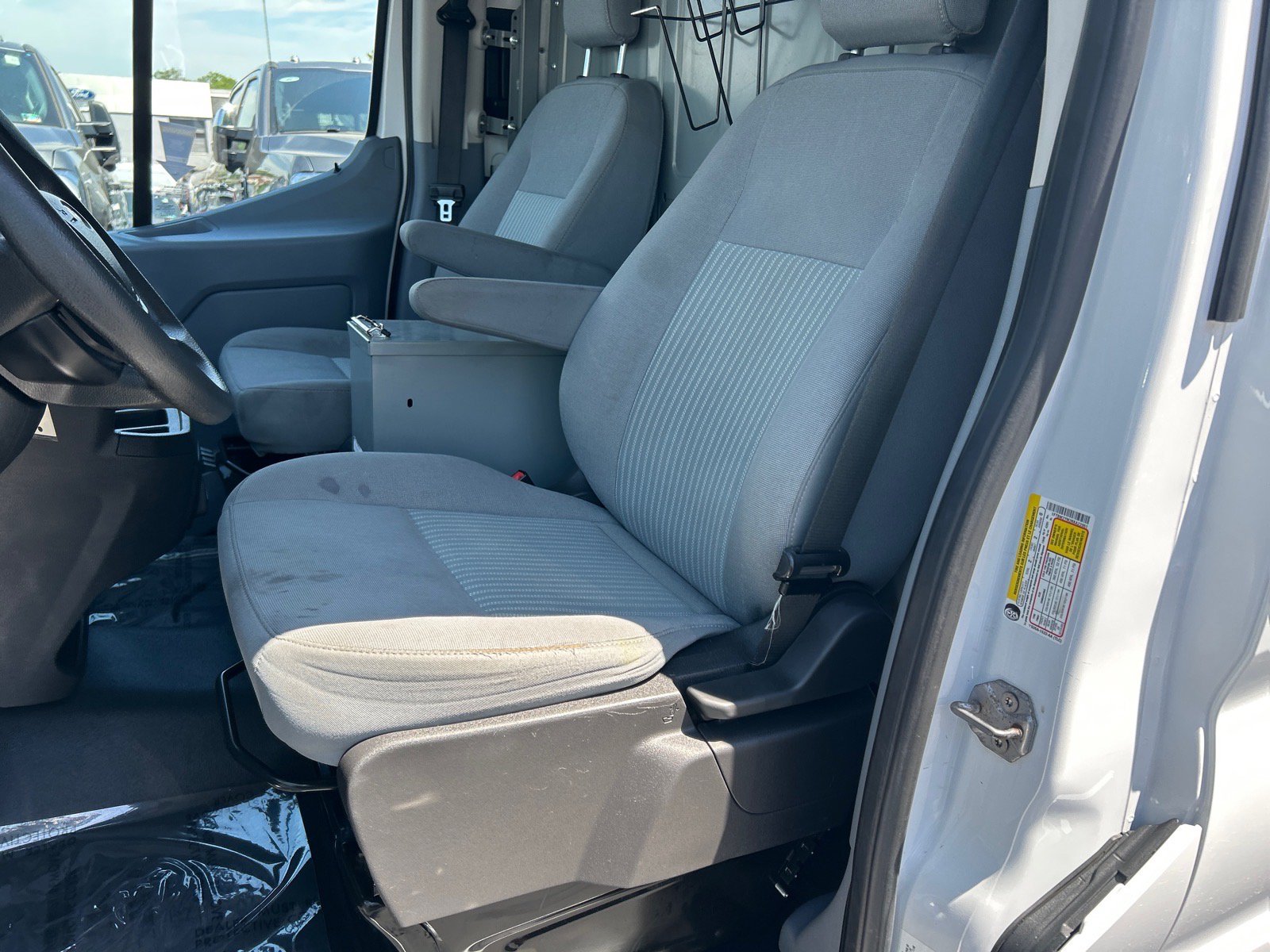 Certified 2019 Ford Transit 350 148 Low Roof RWD image 7