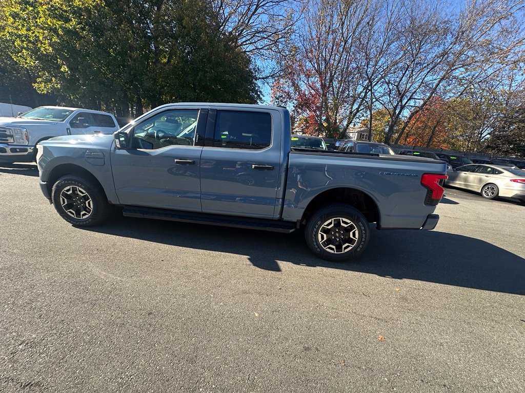 Certified 2023 Ford F150 Lightning XLT AWD/4WD image 8