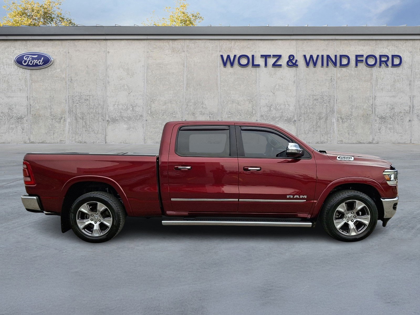 Used 2020 RAM 1500 Laramie image 2