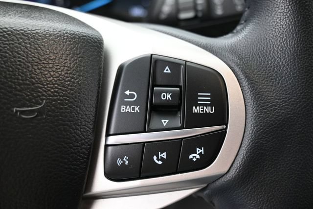 Certified 2023 Ford Explorer XLT RWD image 17