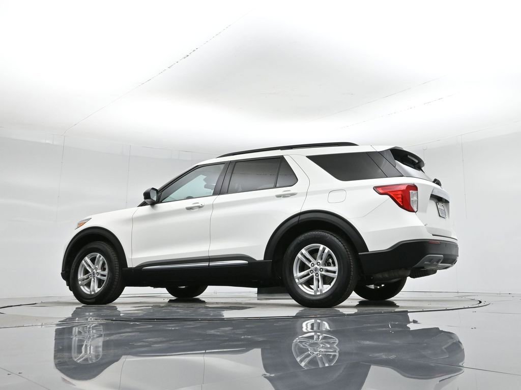 Certified 2023 Ford Explorer XLT w/ Equipment Group 202A image 57