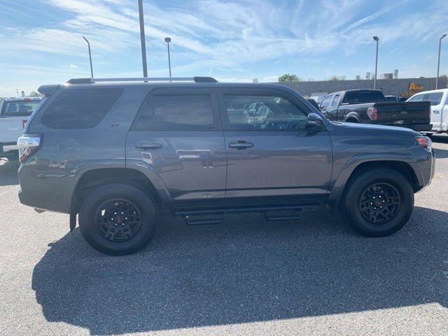 Used 2019 Toyota 4Runner SR5 Premium image 2