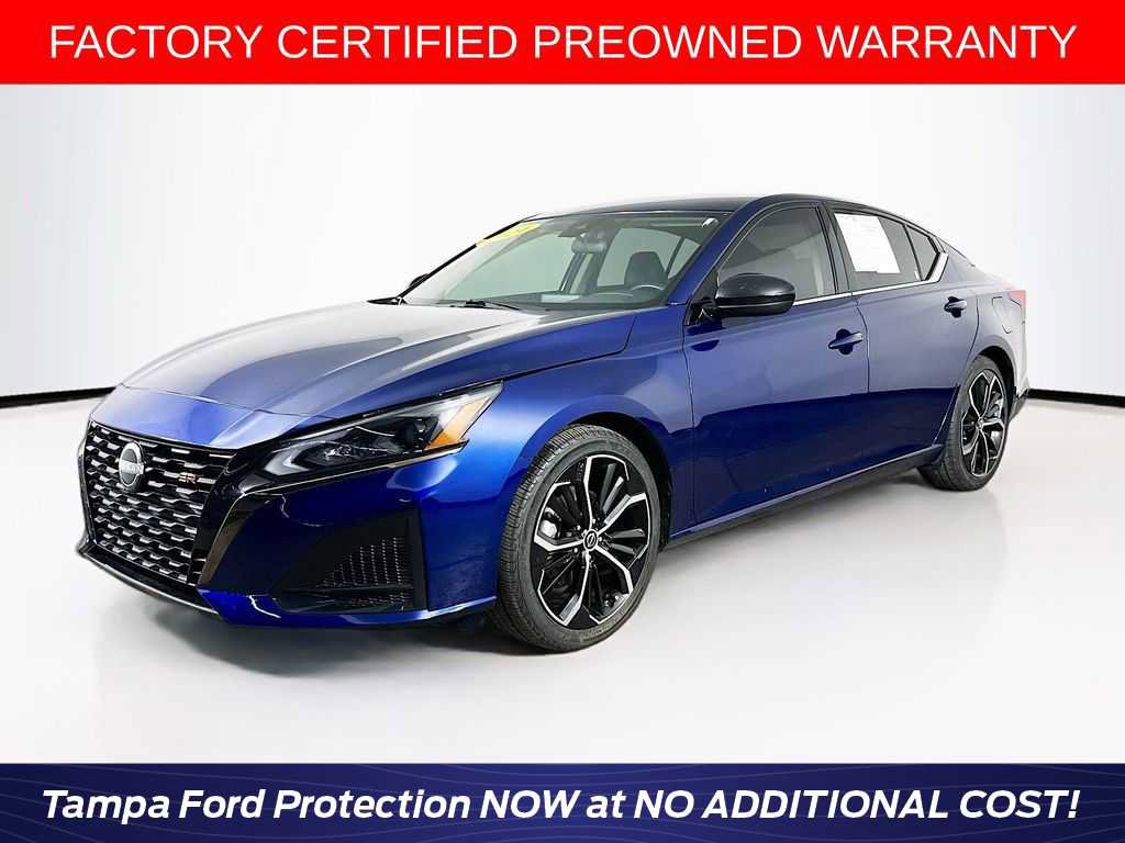 Used 2024 Nissan Altima 2.5 SR