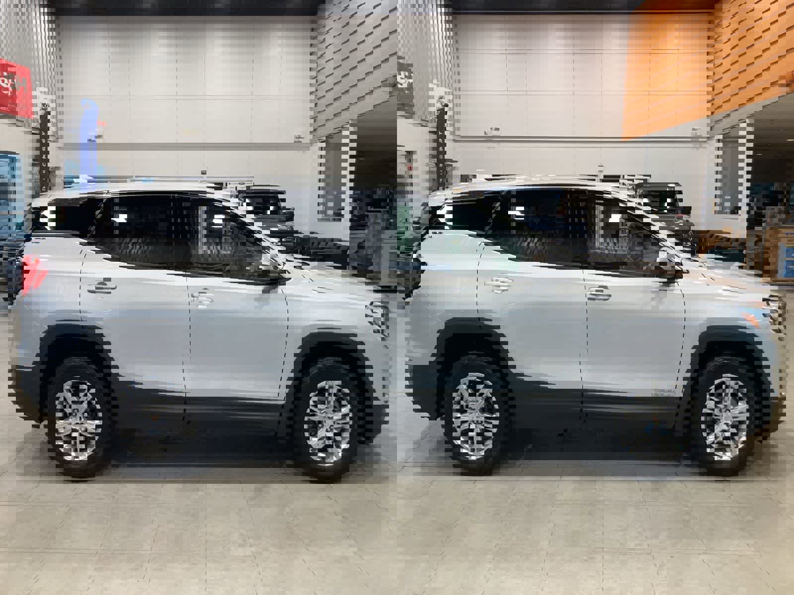 Used 2018 GMC Terrain SLE image 6