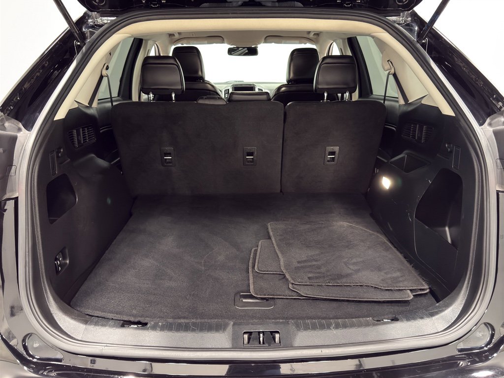 Certified 2023 Ford Edge SEL image 28