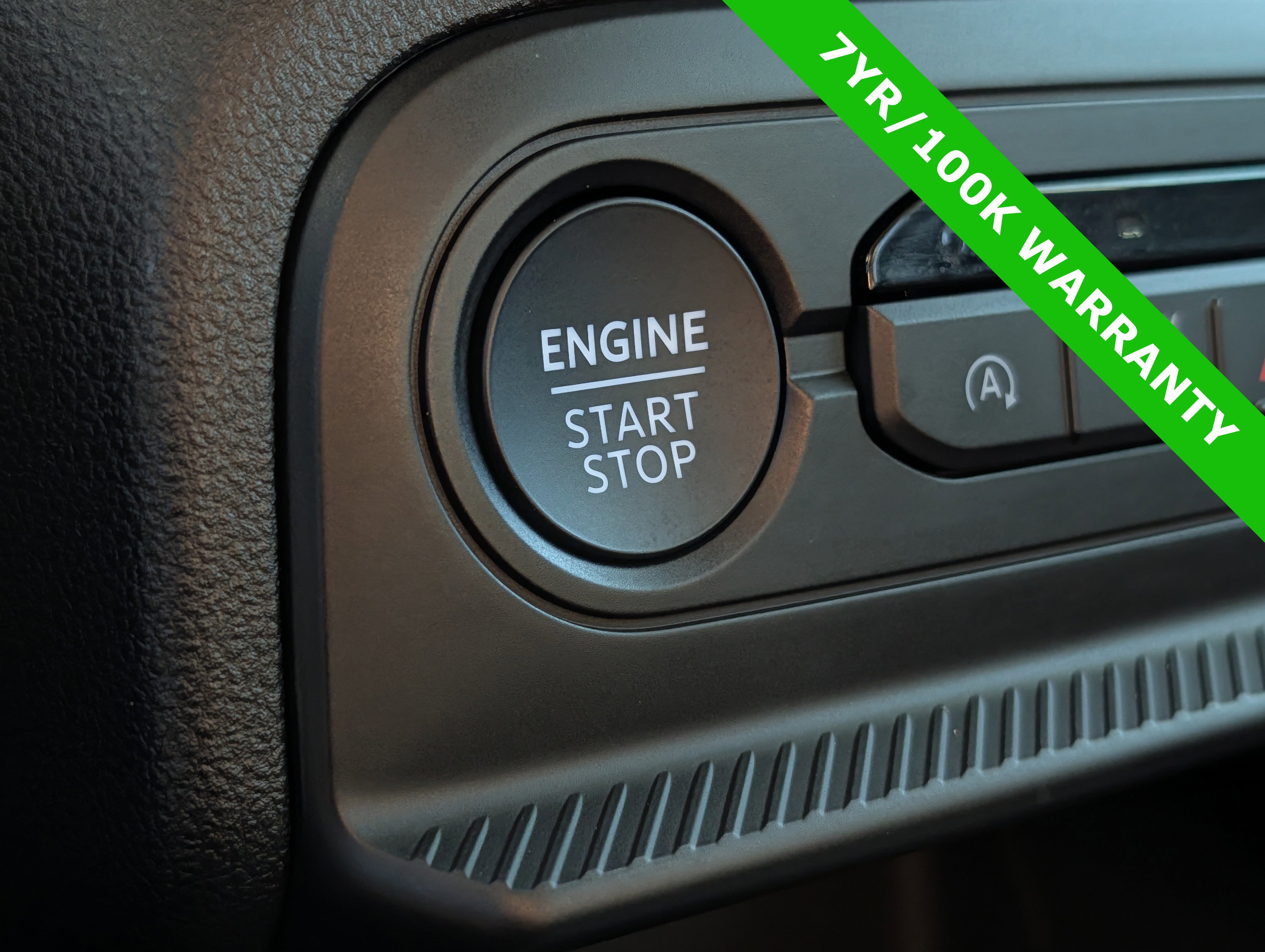 Certified 2025 Ford Bronco Sport Outer Banks w/ Outer Banks Tech Package+ image 33