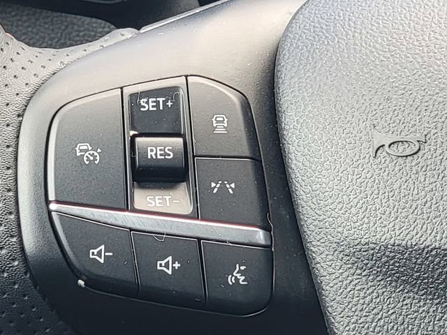 Certified 2023 Ford Escape ST-Line w/ Tech Pack #1 image 33