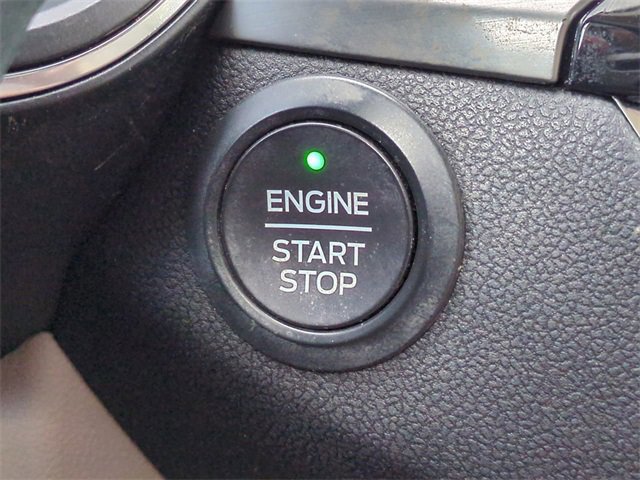Certified 2021 Ford Escape Titanium image 28