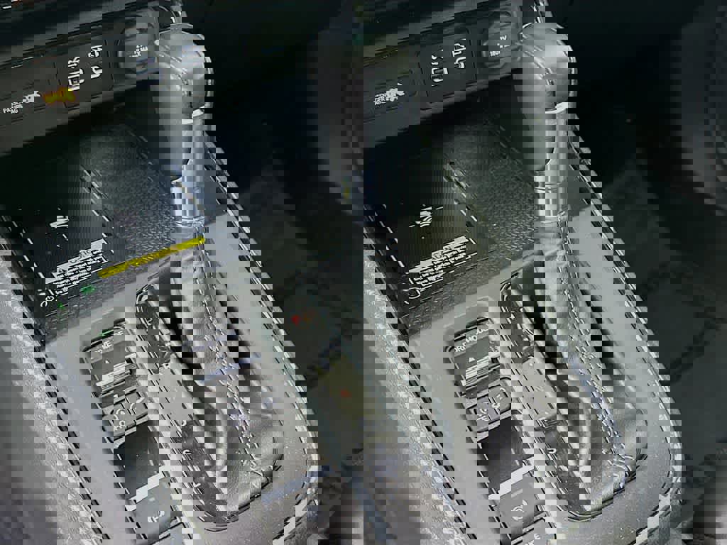 Used 2023 Honda CR-V EX-L image 22