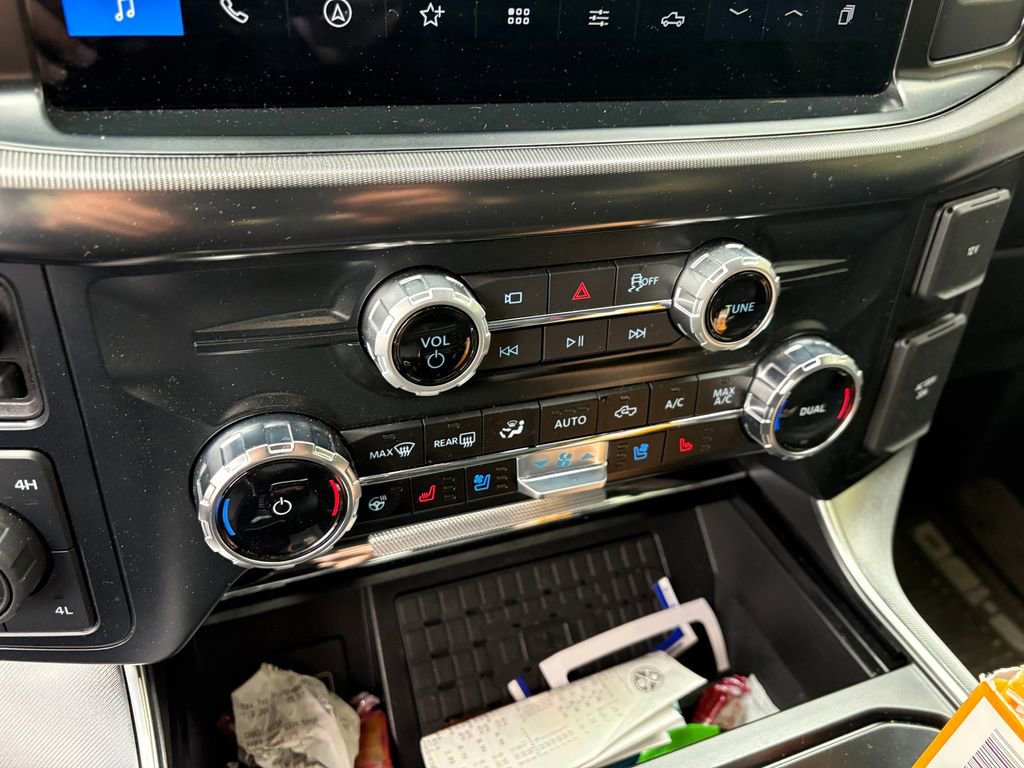 Certified 2025 Ford F150 Platinum w/ FX4 Off-Road Package AWD/4WD image 22