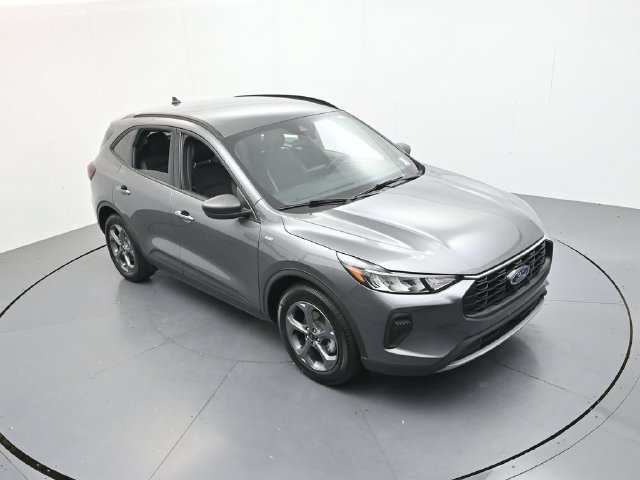 Certified 2025 Ford Escape ST-Line FWD image 38
