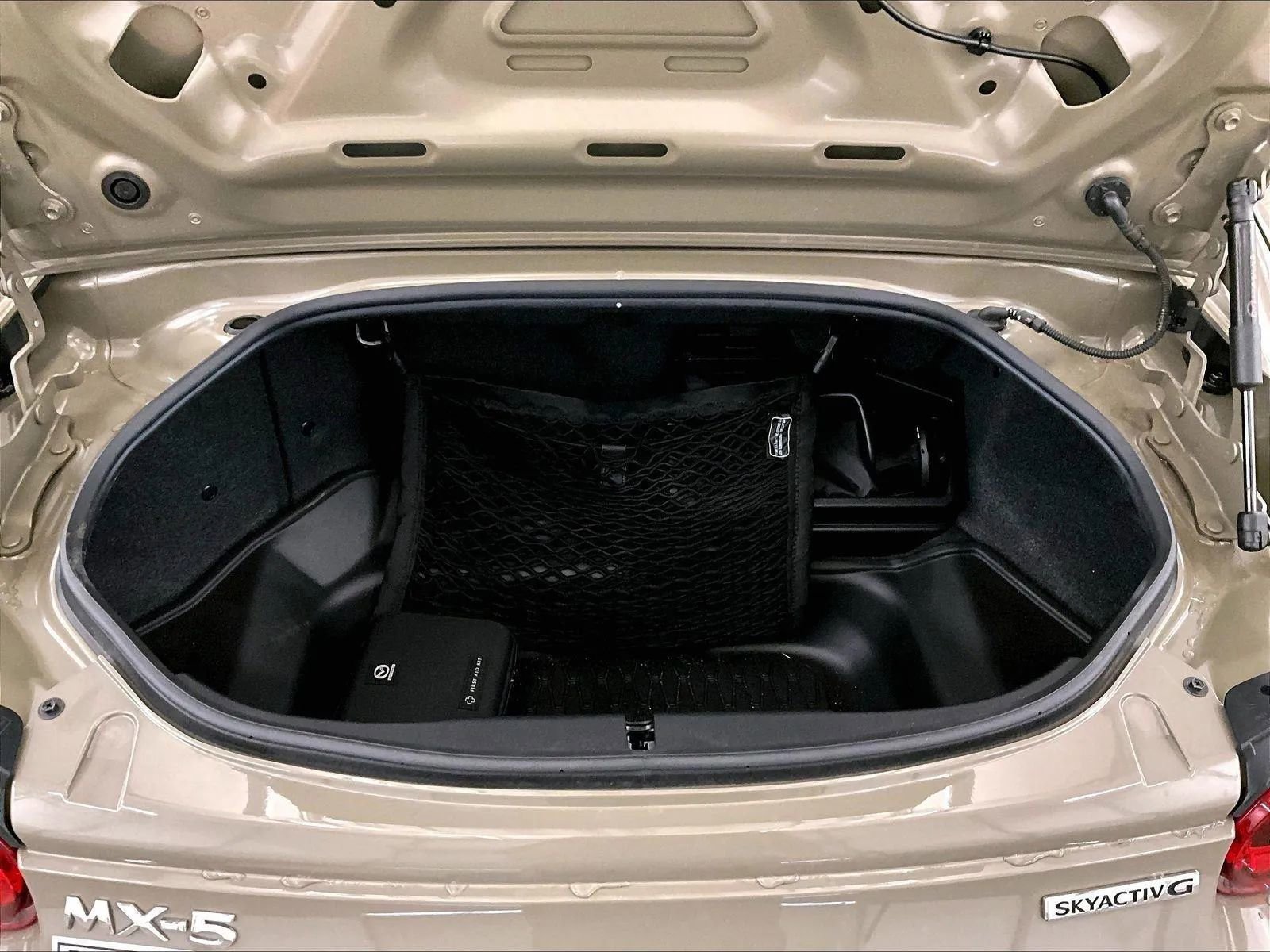 Used 2023 MAZDA MX-5 Miata Grand Touring w/ Weather Package RWD image 31