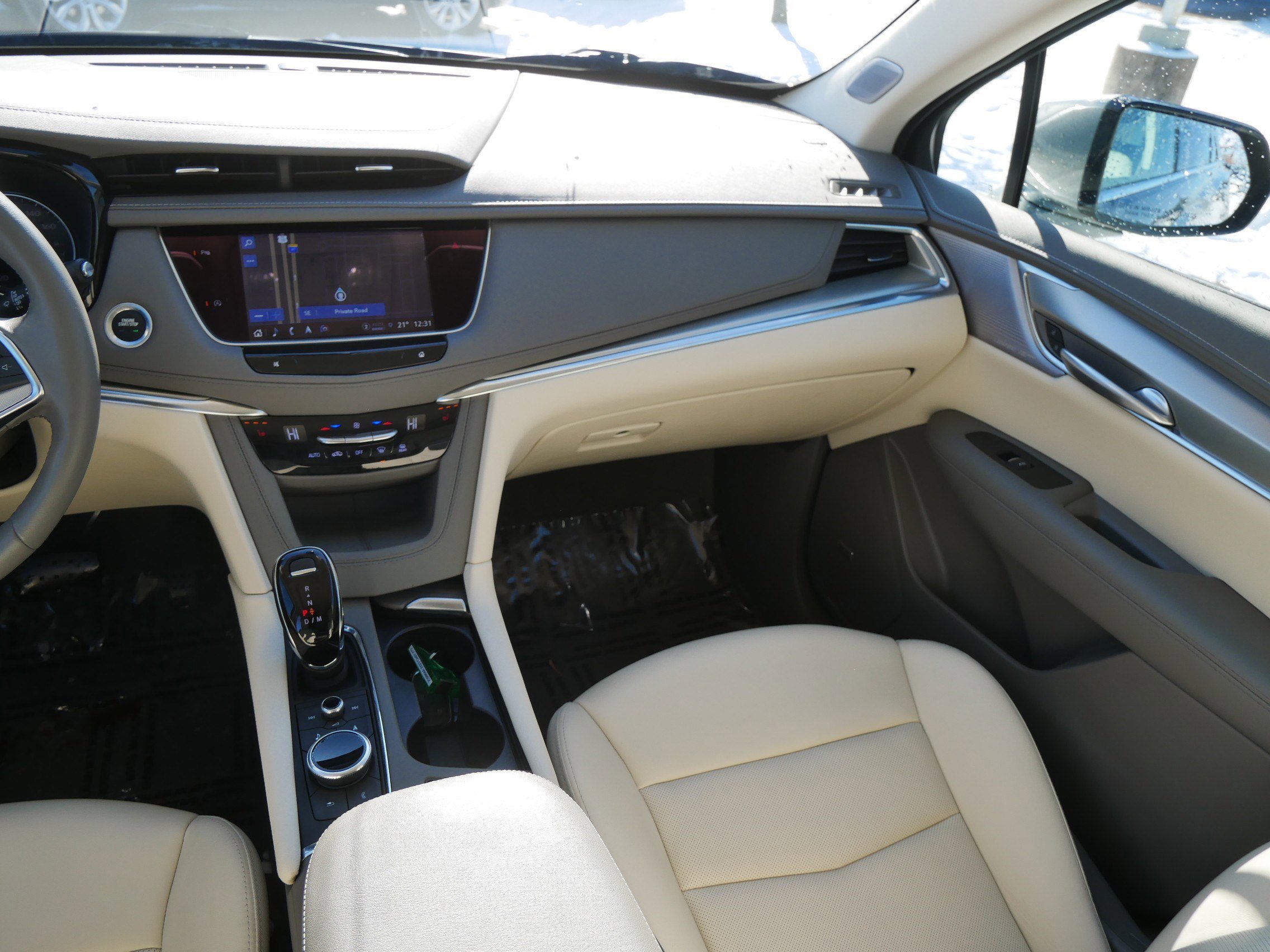 Used 2023 Cadillac XT5 Premium Luxury w/ LPO, Floor Liner Package image 11