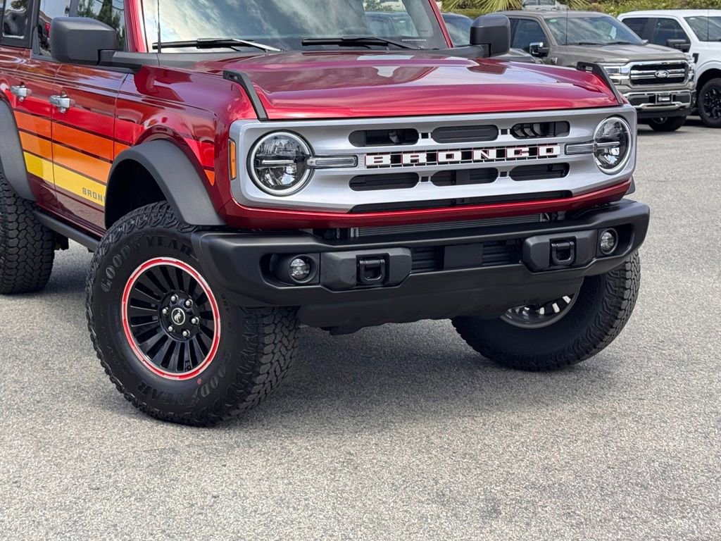 Certified 2025 Ford Bronco Big Bend w/ Black Diamond Package AWD/4WD image 3