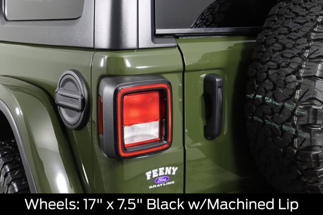 Used 2021 Jeep Wrangler Unlimited Rubicon w/ Cold Weather Group image 31