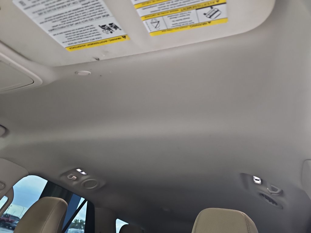 Certified 2020 Ford Explorer XLT RWD image 28