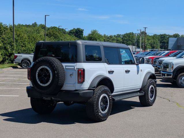 Certified 2026 Ford Bronco Outer Banks w/ Sasquatch Package AWD/4WD image 3