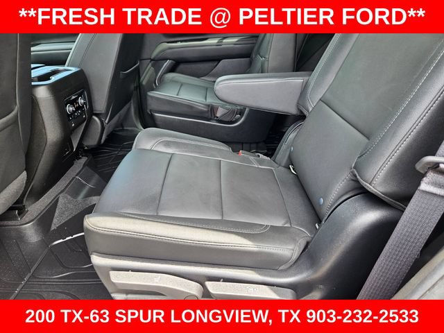 Used 2022 Chevrolet Tahoe Z71 w/ Luxury Package AWD/4WD image 20