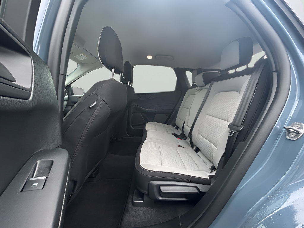 Certified 2026 Ford Escape Active w/ Tech Pack #1 AWD/4WD image 23