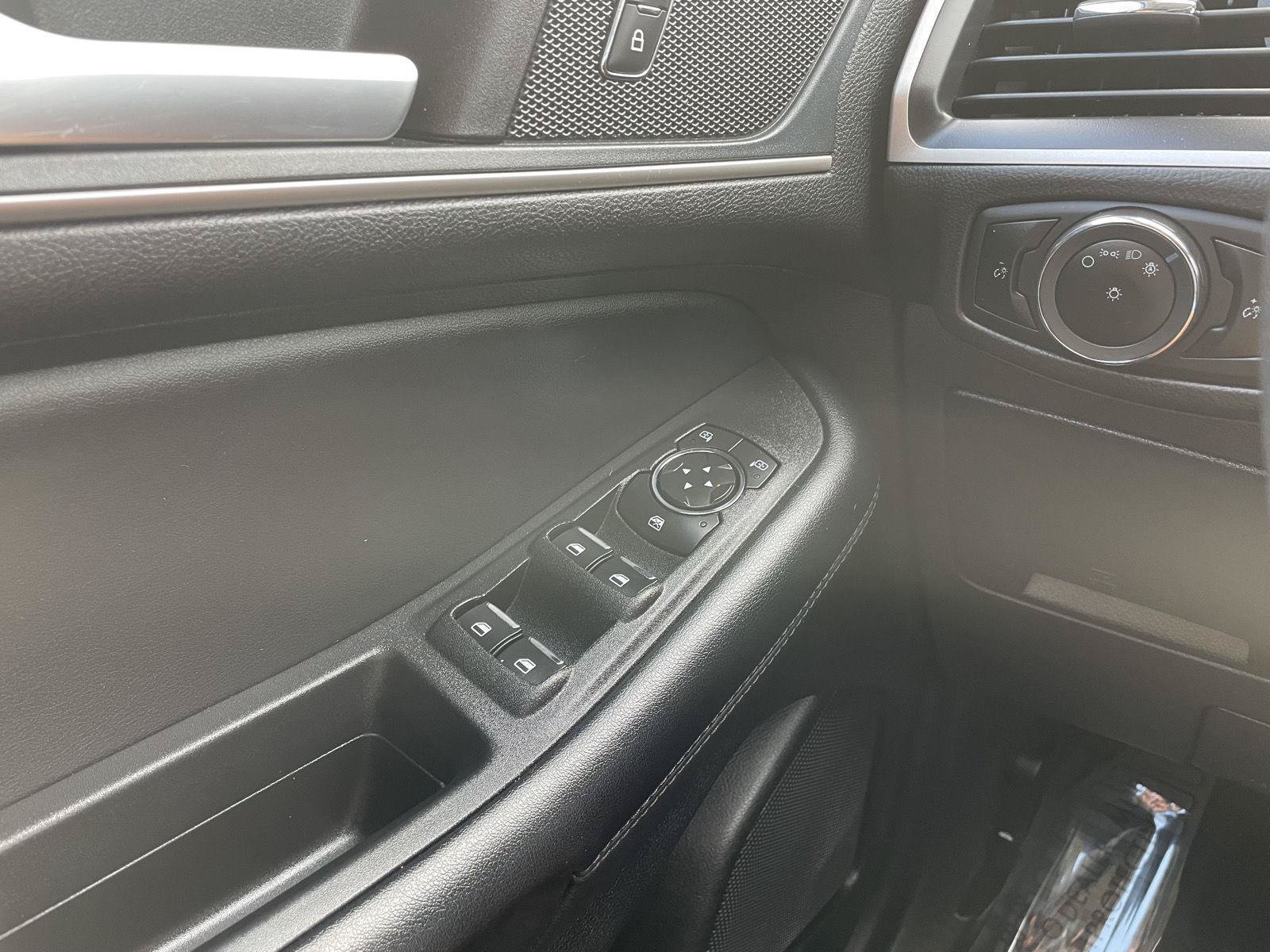 Certified 2024 Ford Edge SEL AWD/4WD image 27