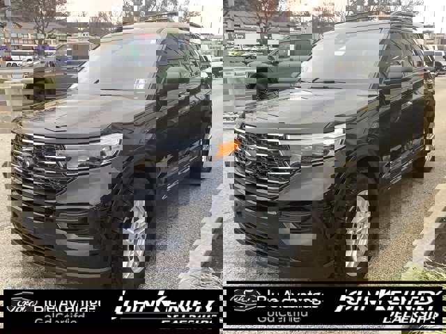 Certified 2022 Ford Explorer XLT w/ Class IV Trailer Tow Package image 7