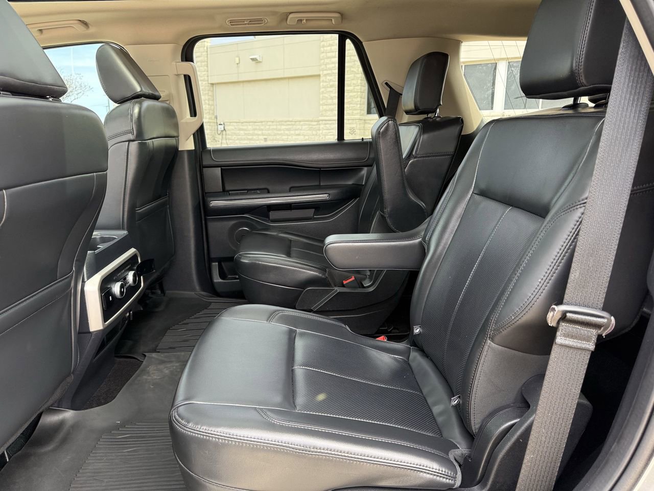 Certified 2022 Ford Expedition XLT image 26