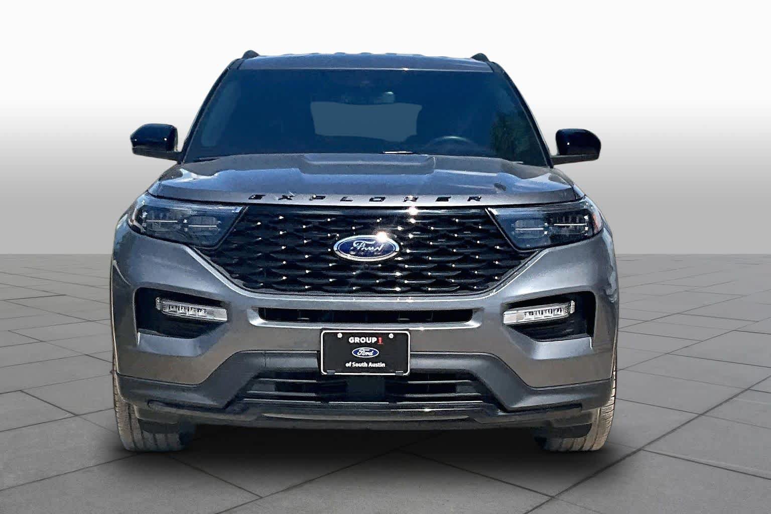 Certified 2023 Ford Explorer ST-Line w/ Class IV Trailer Tow Package RWD image 4