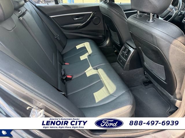Used 2018 BMW 330i Sedan w/ Convenience Package RWD image 12