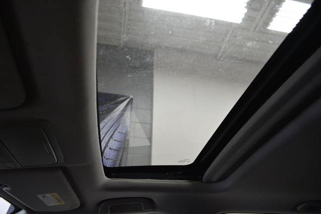 Used 2018 Honda CR-V EX image 16