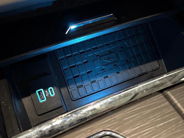 Certified 2024 Ford Expedition Limited image 31