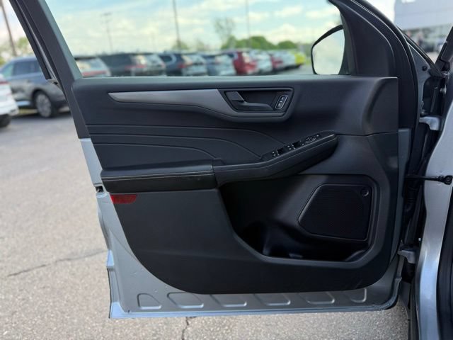 Certified 2024 Ford Escape Active w/ Tech Pack #1 AWD/4WD image 12