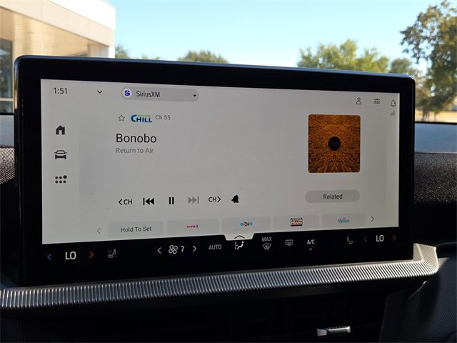 Certified 2025 Ford Explorer ST-Line image 19