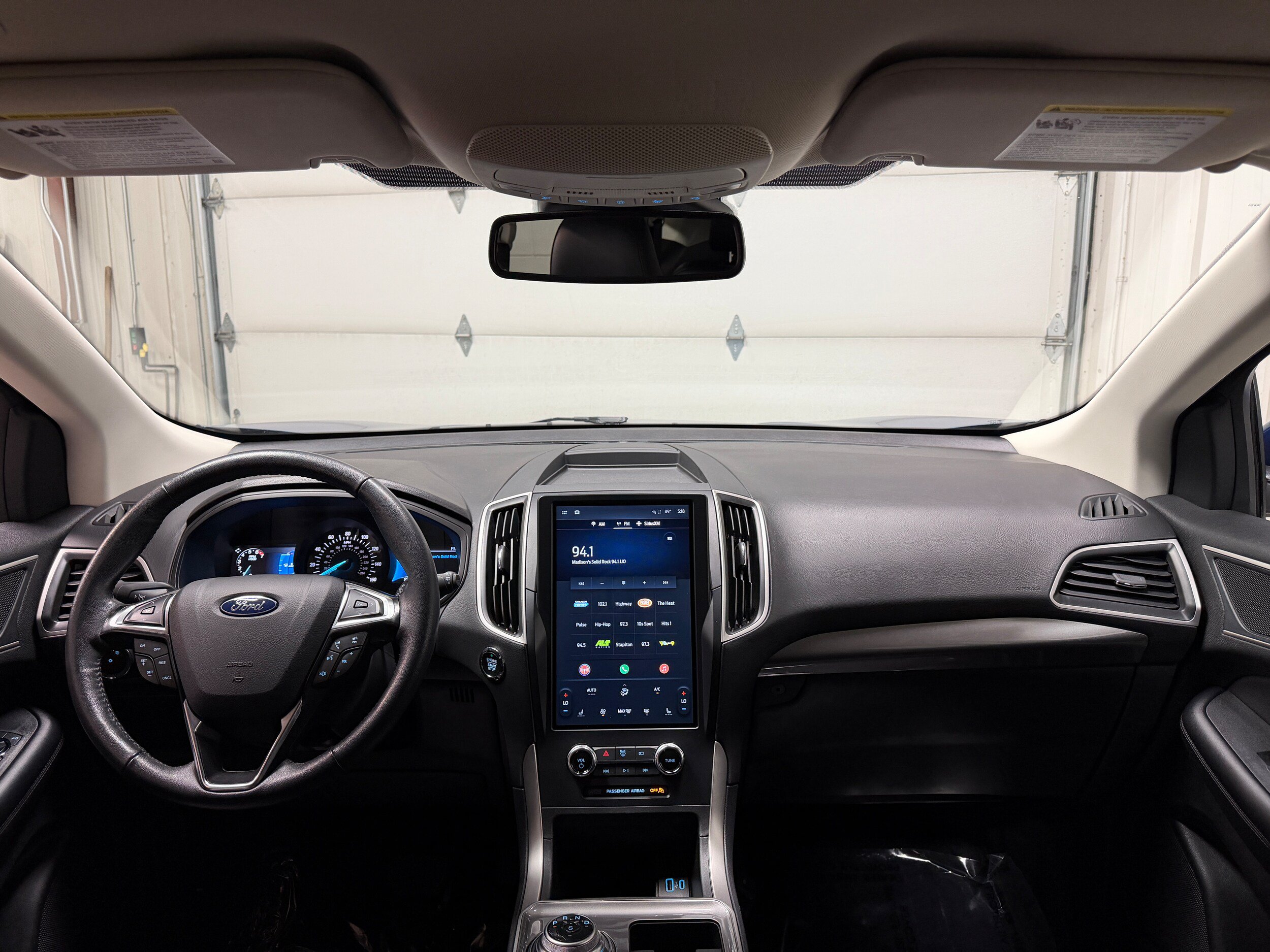 Certified 2024 Ford Edge SEL AWD/4WD image 3