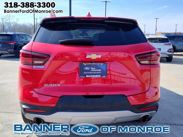Used 2023 Chevrolet Blazer LT image 4
