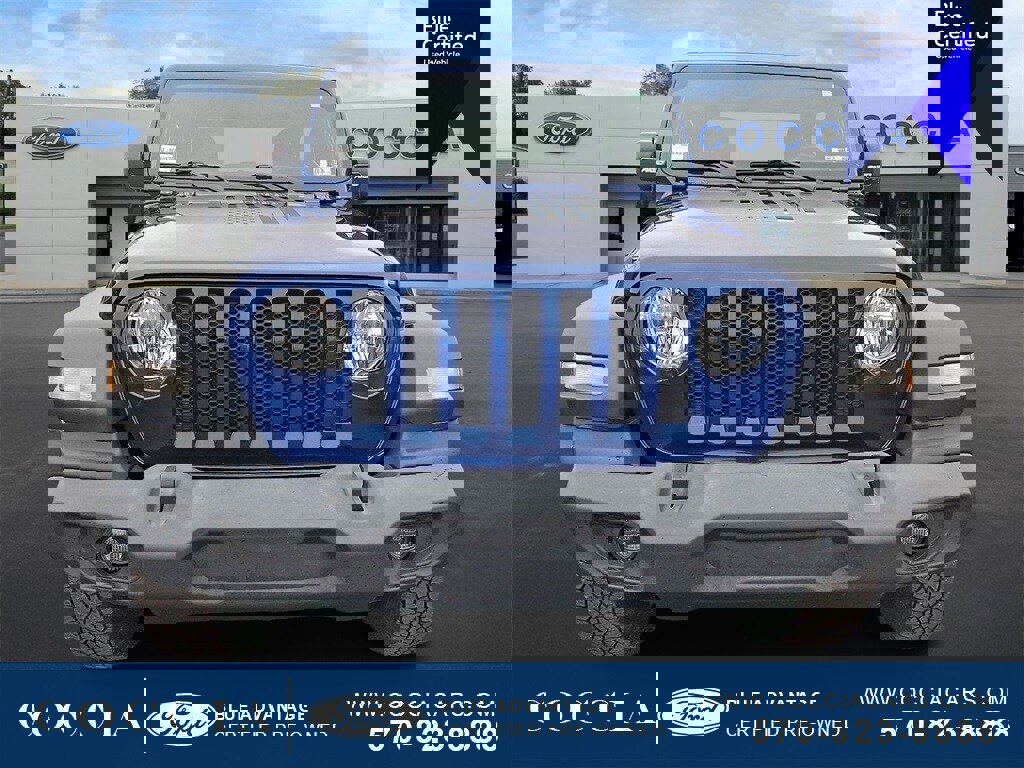 Used 2018 Jeep Wrangler Sport image 2