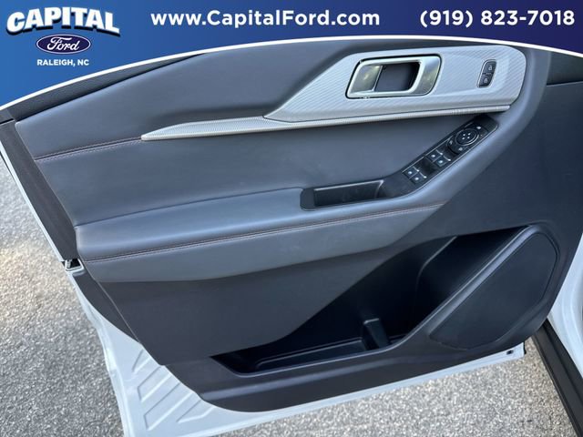 Certified 2025 Ford Explorer Active w/ Active Comfort Package image 20
