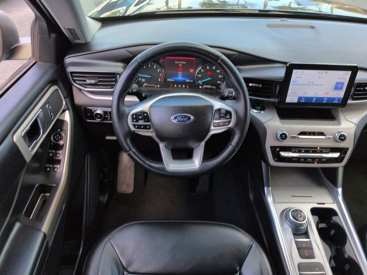 Certified 2023 Ford Explorer XLT w/ Equipment Group 202A image 15