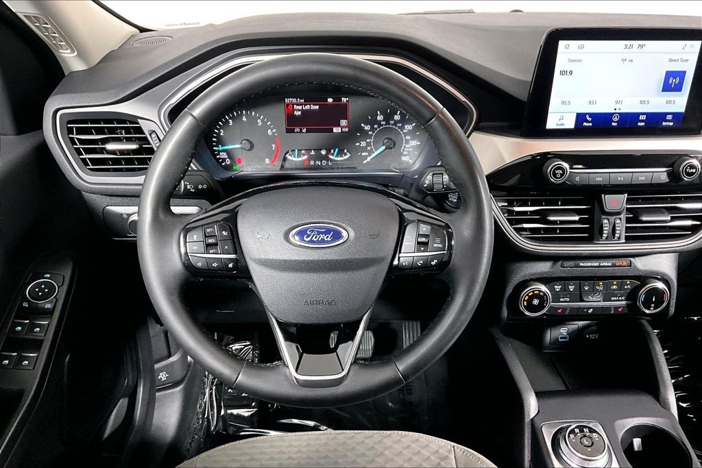 Certified 2022 Ford Escape SE w/ Cold Weather Package AWD/4WD image 5
