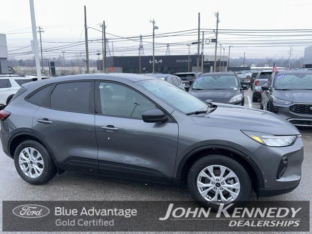 Certified 2025 Ford Escape Active w/ Cold Weather Package image 6