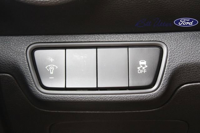 Used 2023 Kia Forte LXS image 19